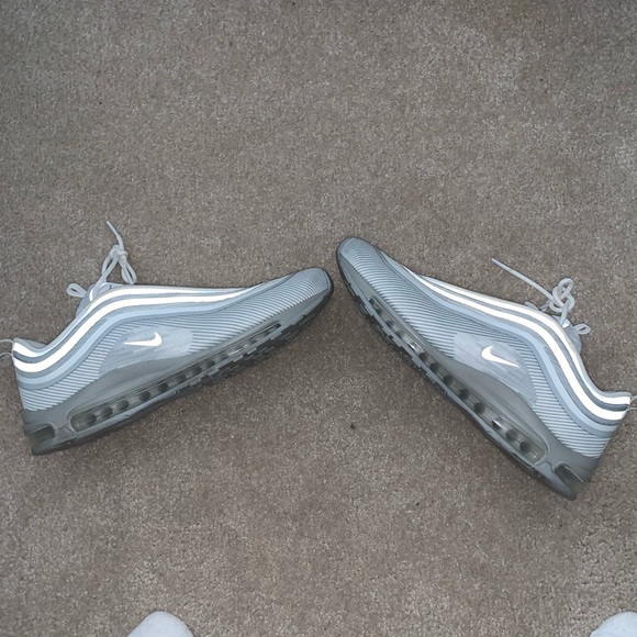 cleaning white air max 97